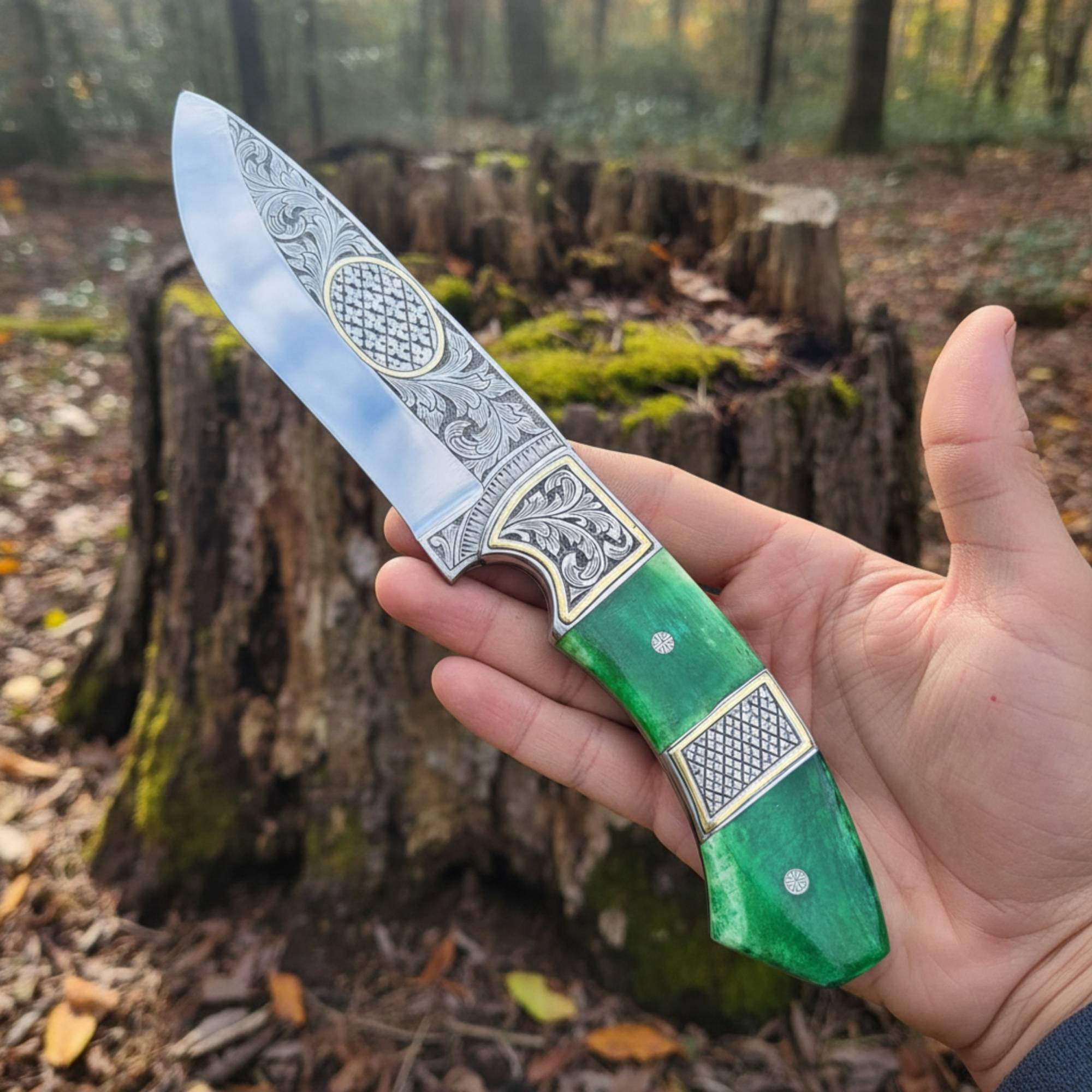 Engraved D2 Hunting Knife Brass Inlay Camel Bone