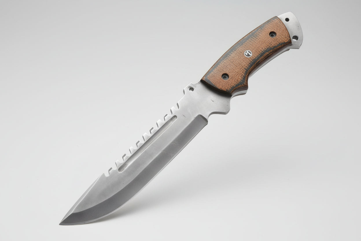 Hunter Point Bowie Knife D2 Steel G10 Handle
